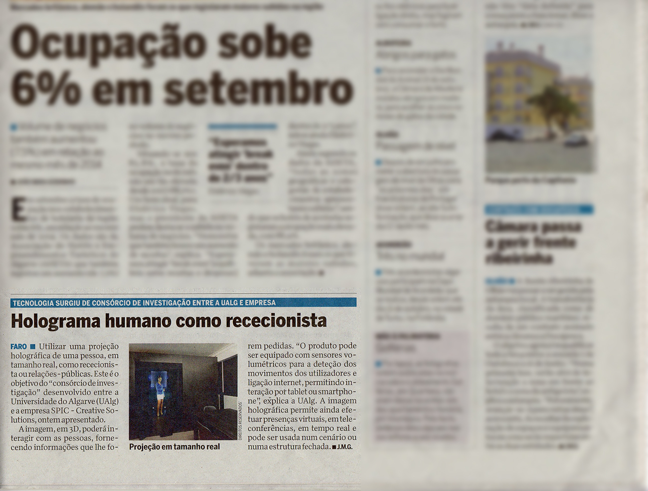 O PRHolo é um produto que consiste num holograma de uma personagem humana em tamanho real, que visa ter a função de rececionista ou relações públicas.